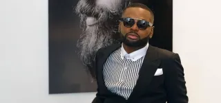 interview-lino-versace-artiste-chanteur-dieu-permettra-la-venue-dun-nouvel-arafat-ou-dun-autre-douk-saga